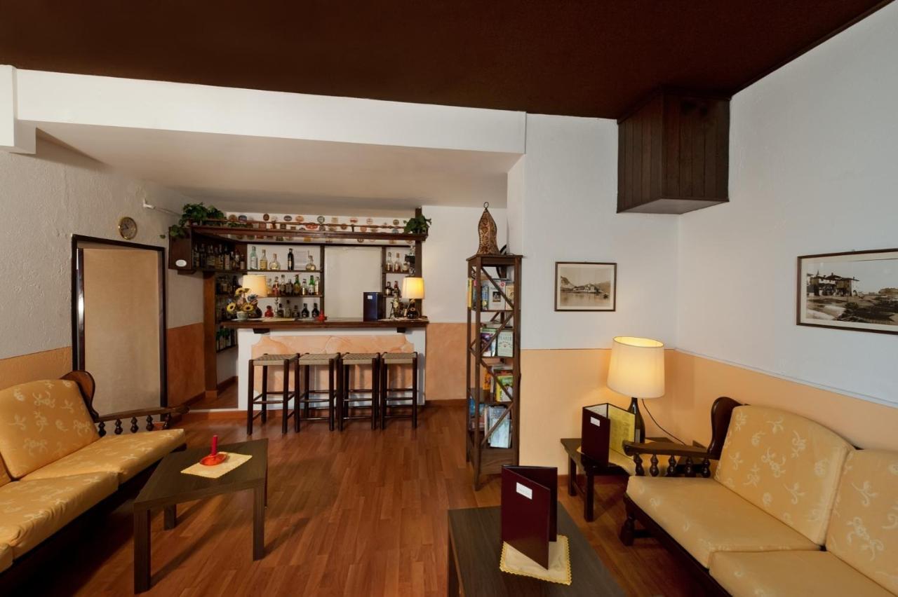 Hotel Eden Baveno Eksteriør billede